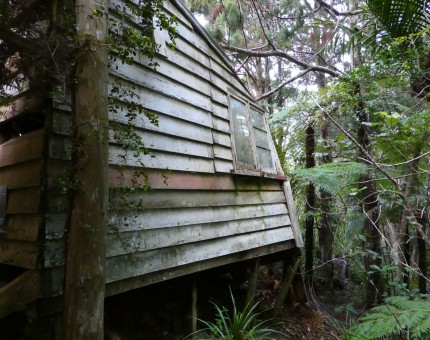 The old hut about to collapse