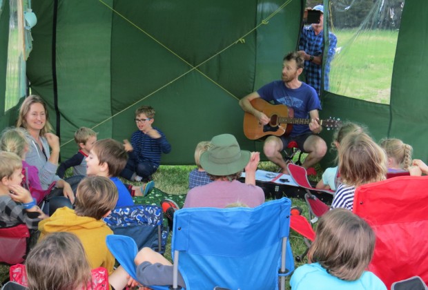 Childrens Evening Singalong