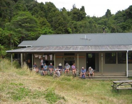 Waitawheta Hut
