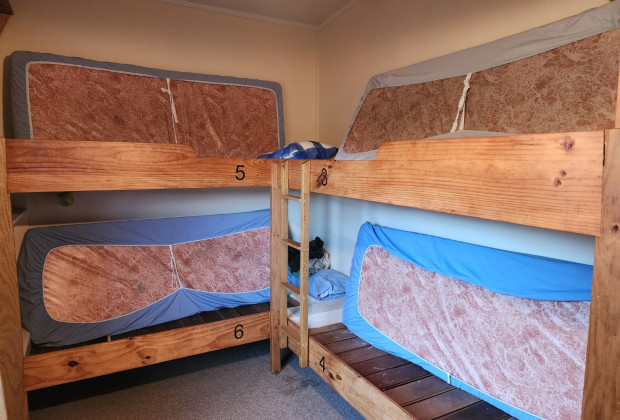 Bunks (1)
